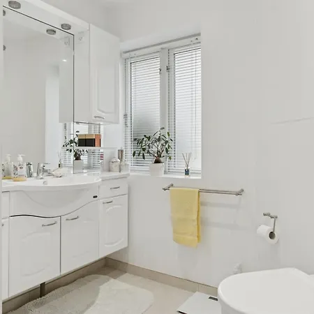 Jenvold - 950m From The Sea By Interhome Dronningmølle