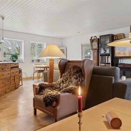 Jenvold - 950m From The Sea By Interhome Vakantiehuis *